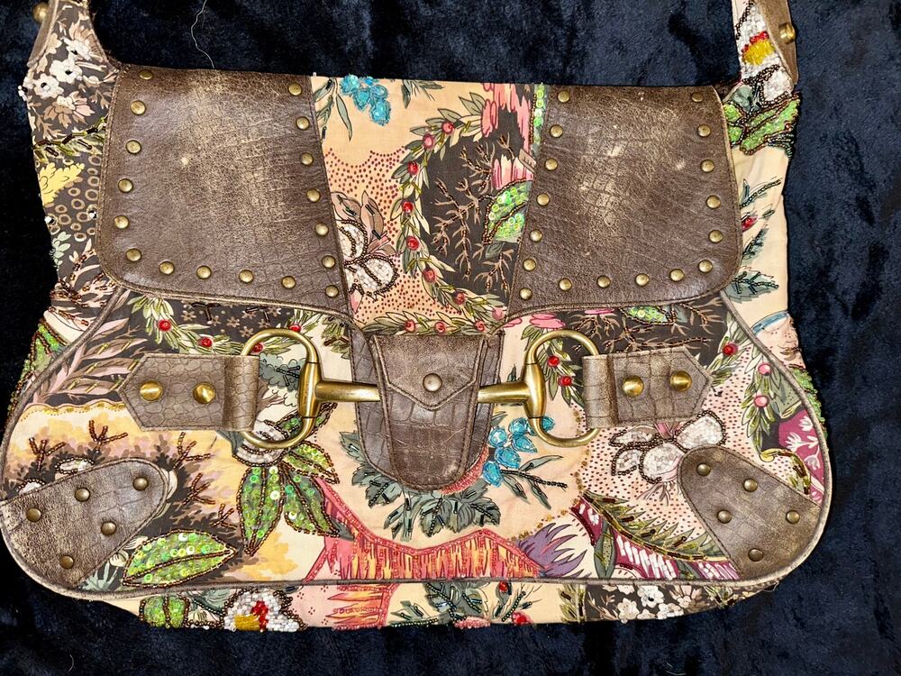 VINTAGE CHRISTIANA LARGE BOHO BEADED LEATHER HORSEBIT MESSENGER SADDLE BAG